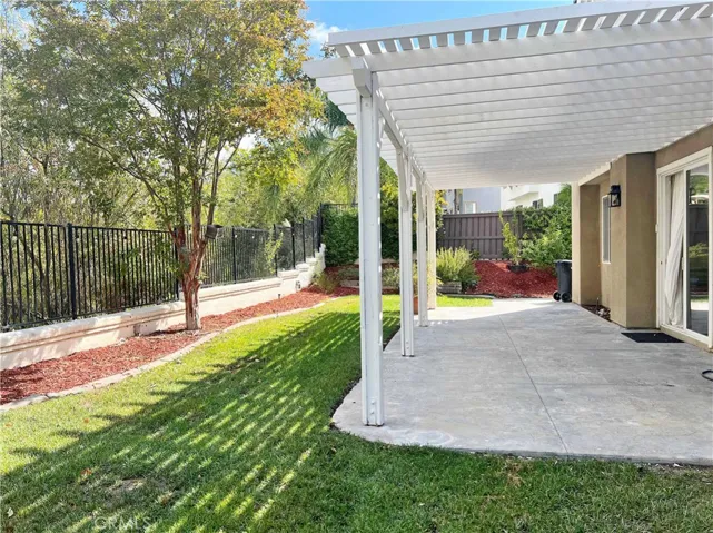 32980 Embassy Avenue, Temecula, California 92592