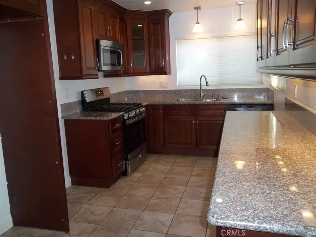 5417 E Pine Ridge Way A, Anaheim, California 92807