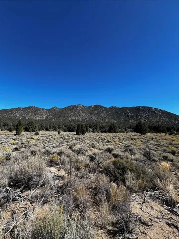 15 Sacatar Ranch Road, Kennedy Meadows, California 93527