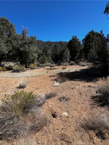 15 Sacatar Ranch Road, Kennedy Meadows, California 93527