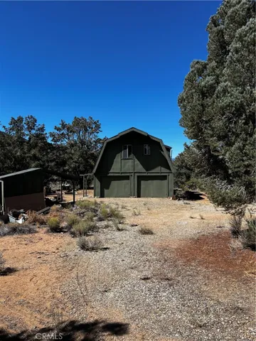 15 Sacatar Ranch Road, Kennedy Meadows, California 93527