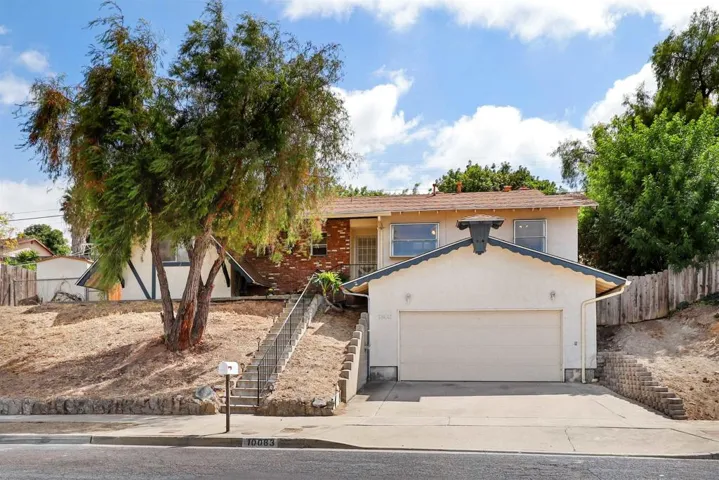 10083 Norte Mesa Dr, Spring Valley, California 91977