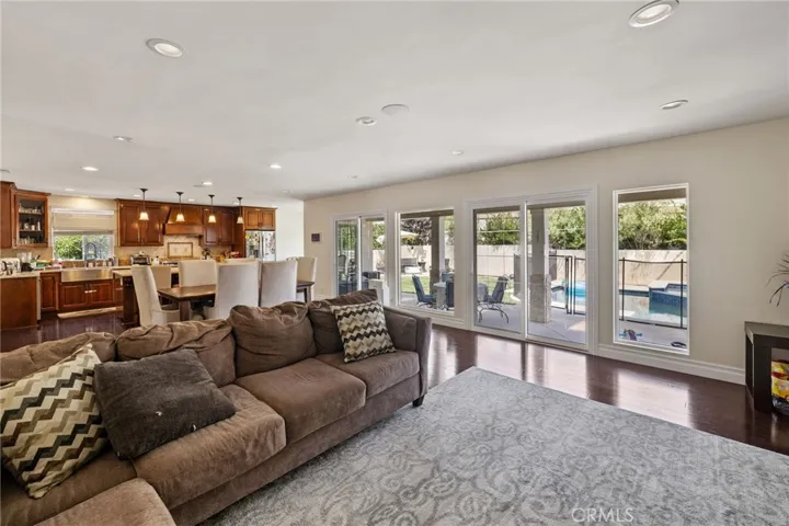 1985 Avenida Feliciano, Rancho Palos Verdes, California 90275