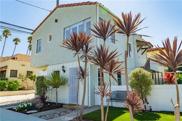 4218 E Shaw Street, Long Beach, California 90803