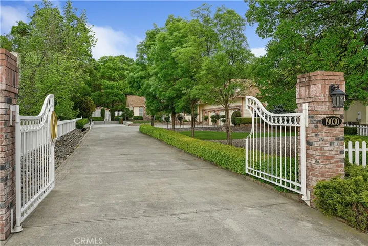 19030 Hidden Valley Road, Hidden Valley Lake, California 95467