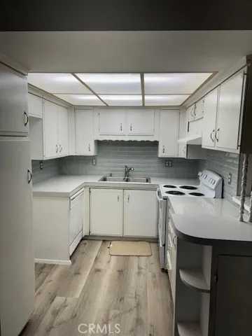 134 S Magnolia 17c, Anaheim, California 92804