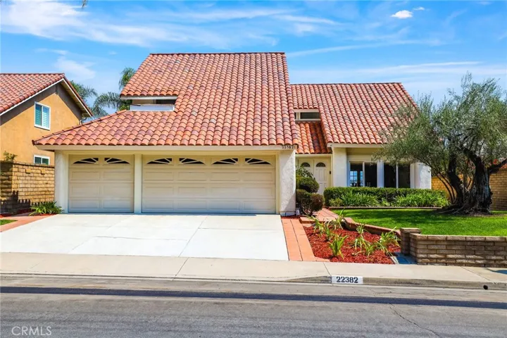 22382 Canaveras, Mission Viejo, California 92691