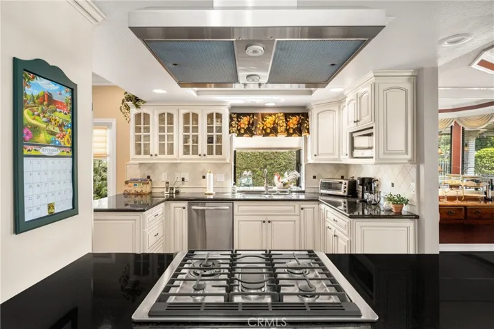 5245 Via Murcia, Yorba Linda, California 92886