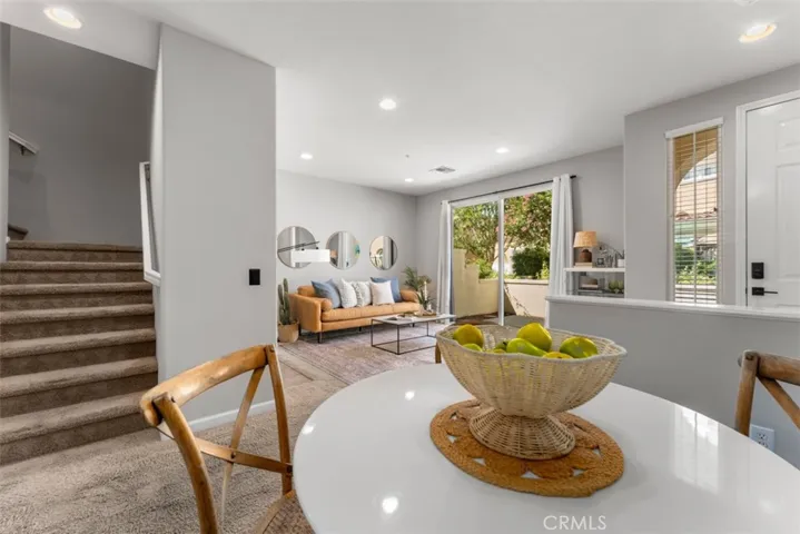 202 Via Vicini, Rancho Santa Margarita, California 92688