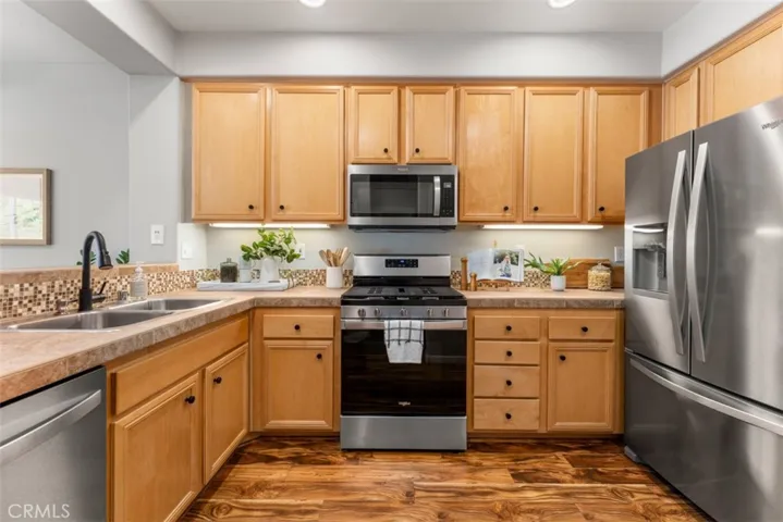 202 Via Vicini, Rancho Santa Margarita, California 92688