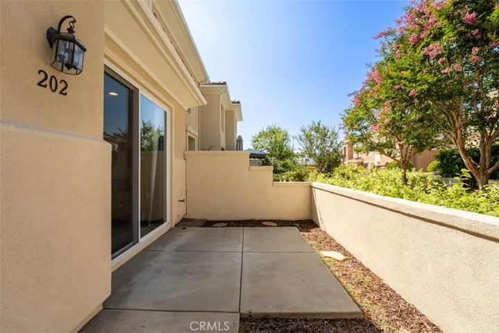 202 Via Vicini, Rancho Santa Margarita, California 92688