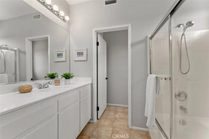 202 Via Vicini, Rancho Santa Margarita, California 92688