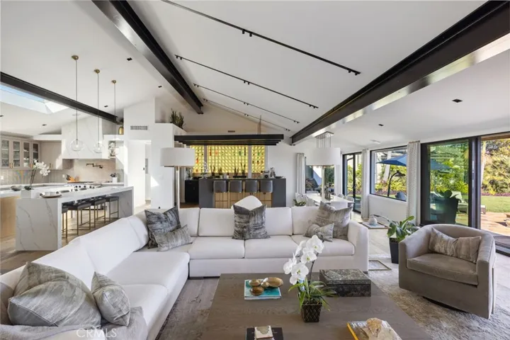 44 Sea Cove Drive, Rancho Palos Verdes, California 90275