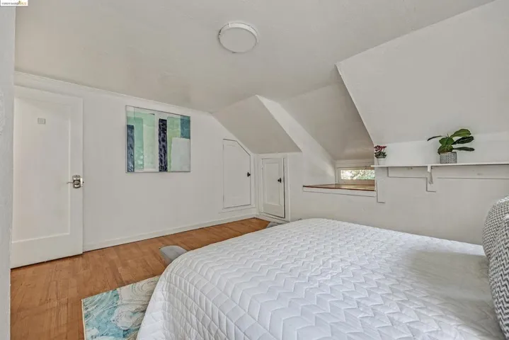2667 Havenscourt Blvd, Oakland, California 94605