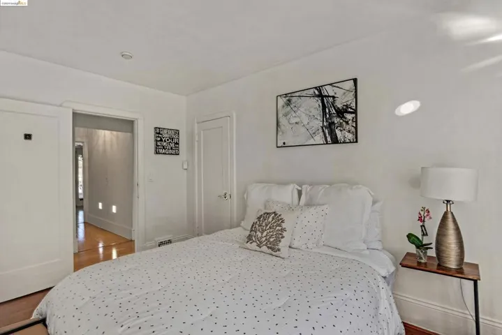 2667 Havenscourt Blvd, Oakland, California 94605