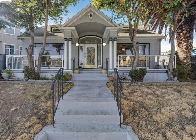 2667 Havenscourt Blvd, Oakland, California 94605