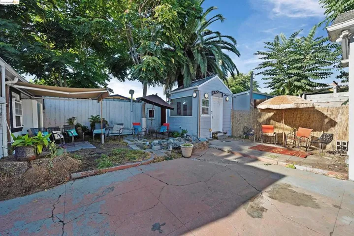 2667 Havenscourt Blvd, Oakland, California 94605