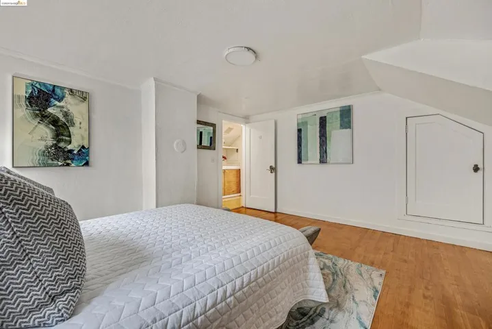 2667 Havenscourt Blvd, Oakland, California 94605