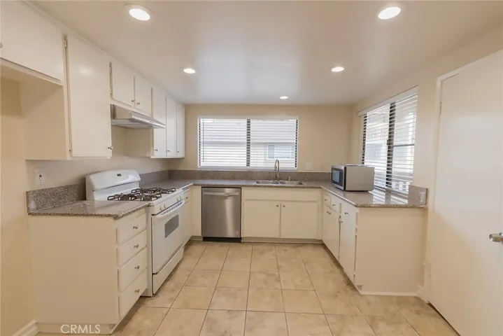28205 Ridgepoint Court, Rancho Palos Verdes, California 90275