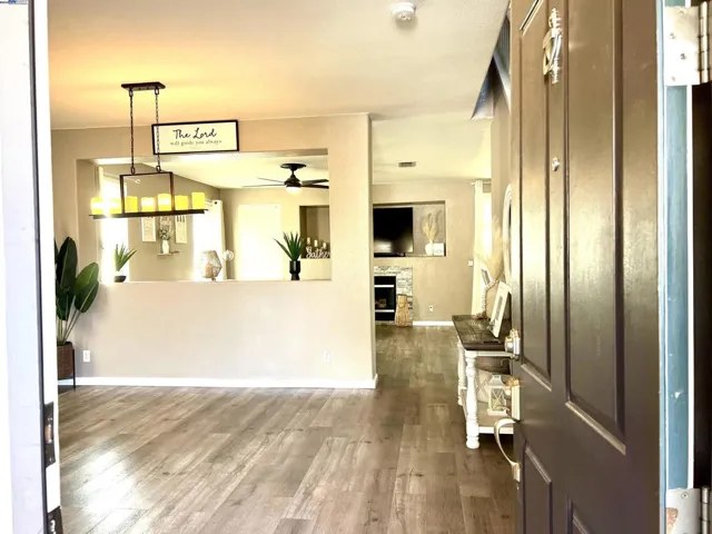 1505 Bella Terra Dr., Manteca, California 95337