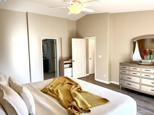 1505 Bella Terra Dr., Manteca, California 95337