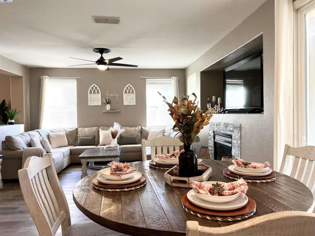 1505 Bella Terra Dr., Manteca, California 95337