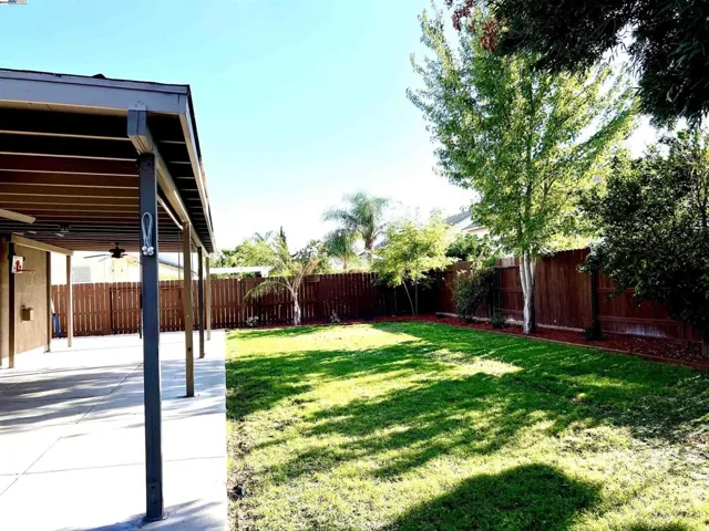 1505 Bella Terra Dr., Manteca, California 95337