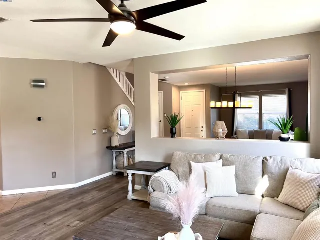 1505 Bella Terra Dr., Manteca, California 95337
