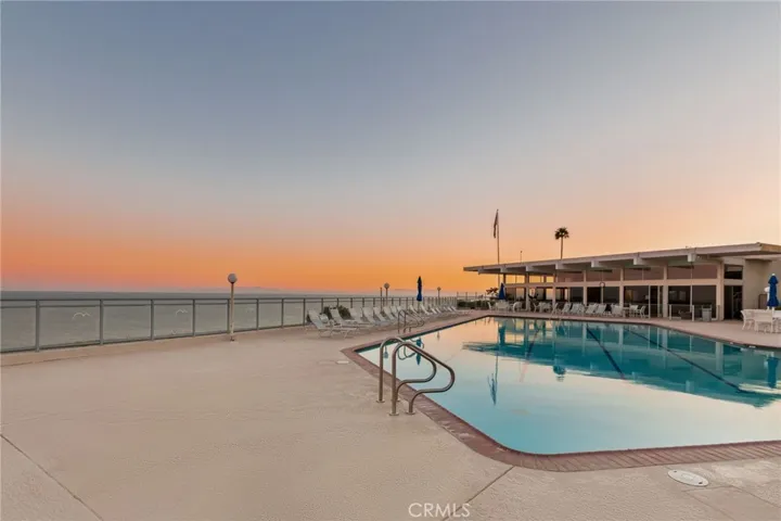 32700 Coastsite Drive 306-f, Rancho Palos Verdes, California 90275