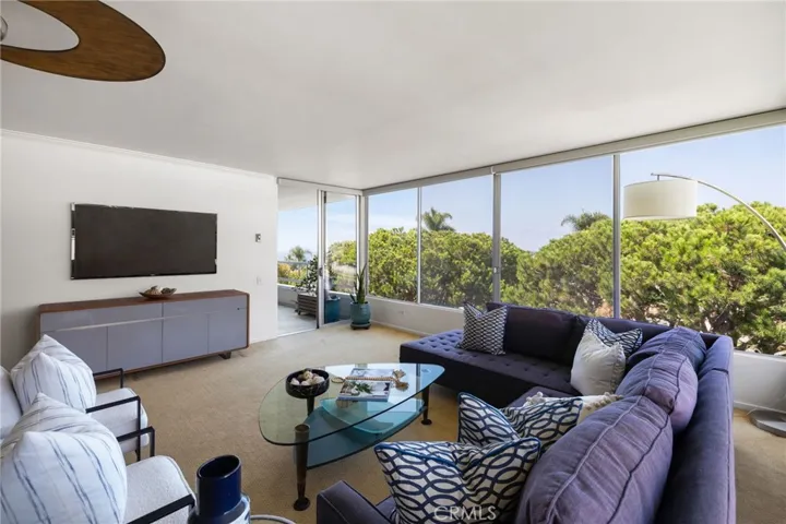 32700 Coastsite Drive 306-f, Rancho Palos Verdes, California 90275