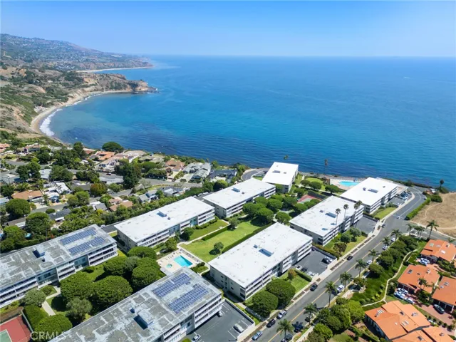 32700 Coastsite Drive 306-f, Rancho Palos Verdes, California 90275