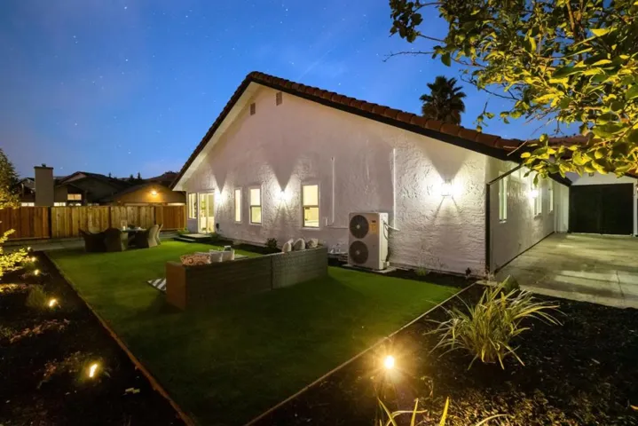 2753 Buttonwood Court, San Jose, California 95148