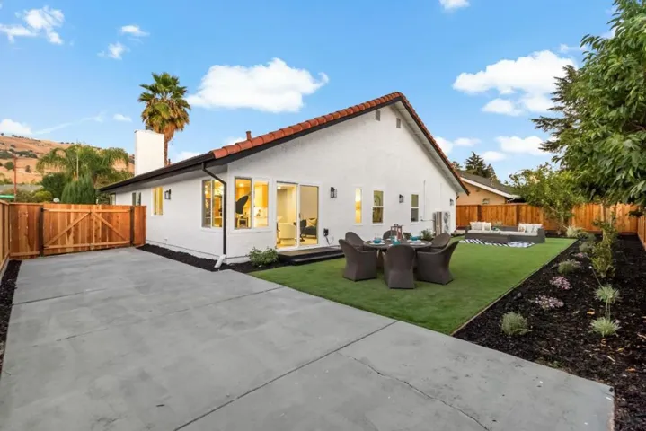 2753 Buttonwood Court, San Jose, California 95148