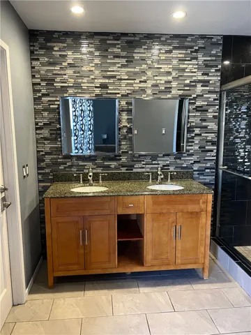 915 Lombard Court, Costa Mesa, California 92626
