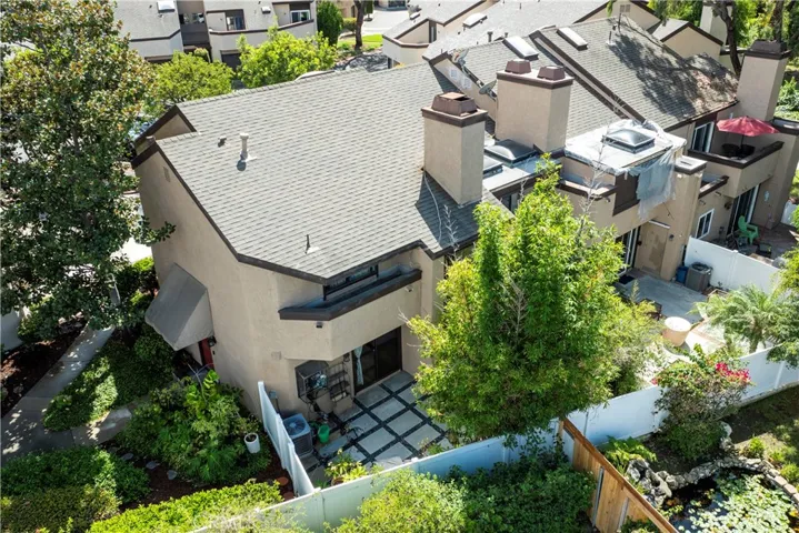 915 Lombard Court, Costa Mesa, California 92626