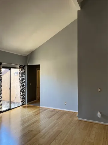 915 Lombard Court, Costa Mesa, California 92626