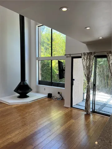 915 Lombard Court, Costa Mesa, California 92626