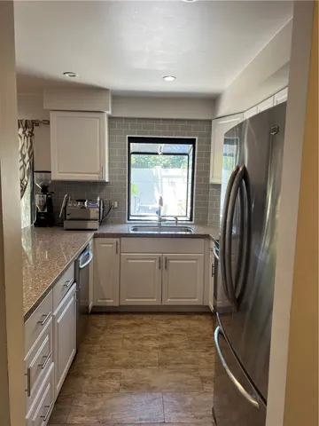 915 Lombard Court, Costa Mesa, California 92626