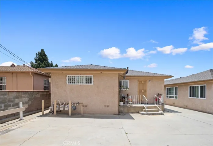 850 Centinela Avenue, Inglewood, California 90302