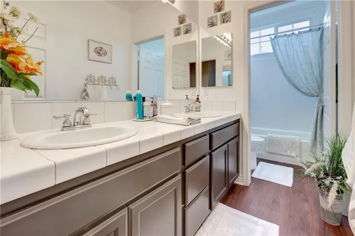 7 Bainbridge Avenue, Ladera Ranch, California 92694
