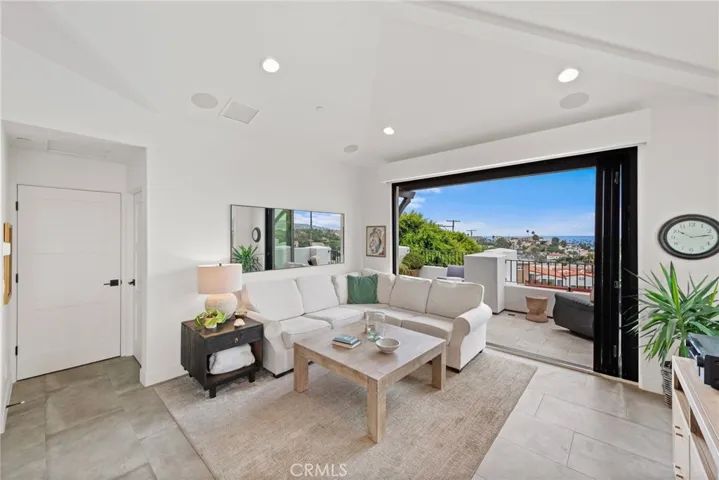 Upper level owners unit