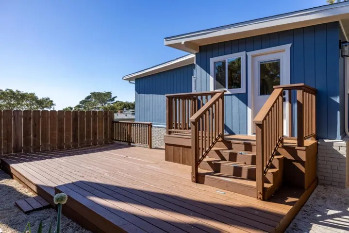 1209 Shafter Avenue, Pacific Grove, California 93950