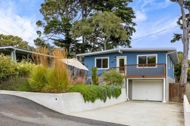 1209 Shafter Avenue, Pacific Grove, California 93950