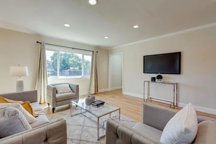 1141 Empey Way, San Jose, California 95128