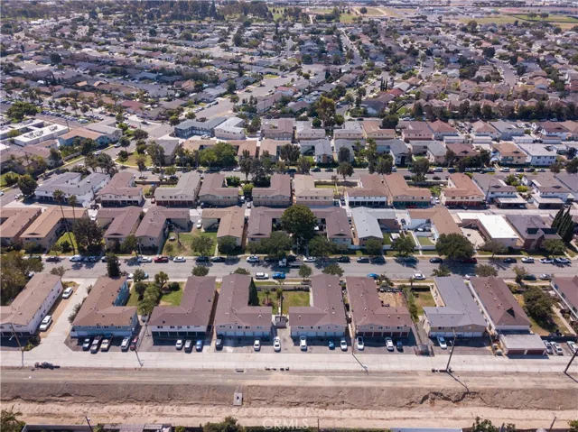 984 988 Mission Drive, Costa Mesa, California 92626