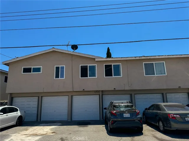 984 988 Mission Drive, Costa Mesa, California 92626