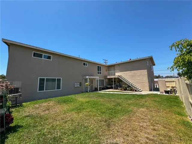 984 988 Mission Drive, Costa Mesa, California 92626