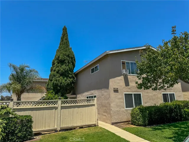 984 988 Mission Drive, Costa Mesa, California 92626