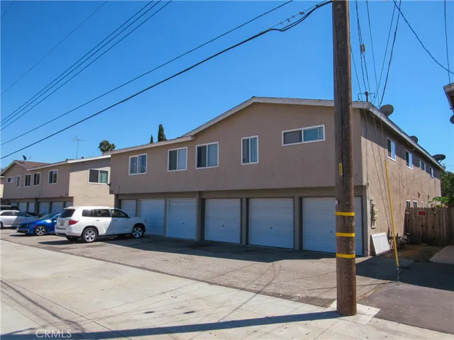 984 988 Mission Drive, Costa Mesa, California 92626