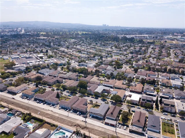 984 988 Mission Drive, Costa Mesa, California 92626